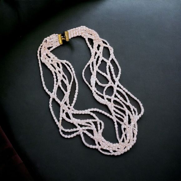 Vintage Pink Necklace Plastic Rice Bead Multi Strand Light Weight Estate Jewelry - Picture 5 of 10